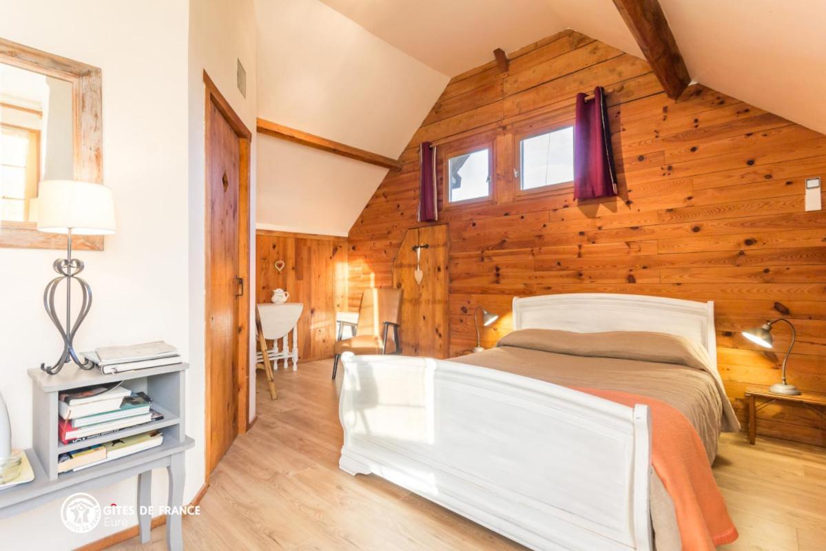 Ferme Cacheterie, Boutique Terroir Bed & Breakfast Fleury-la-Foret Bagian luar foto