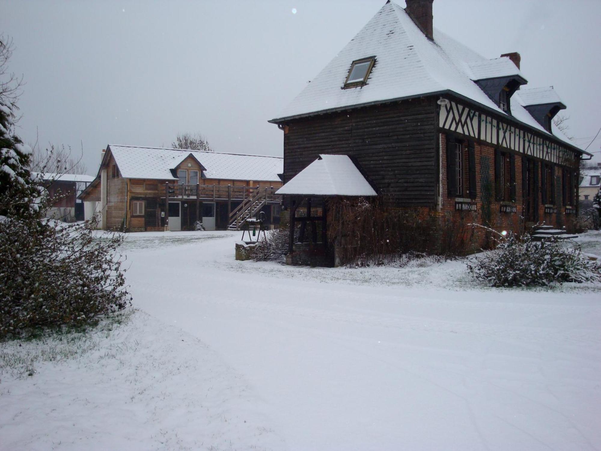 Ferme Cacheterie, Boutique Terroir Bed & Breakfast Fleury-la-Foret Bagian luar foto